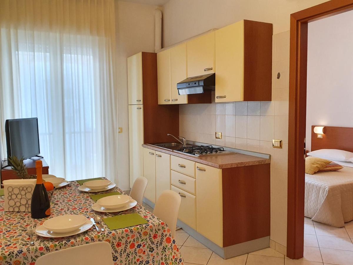 Residence Special Ρίμινι Εξωτερικό φωτογραφία